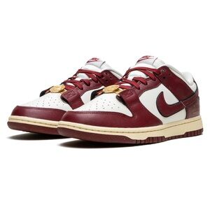 W Nike Dunk Low “Sisterhood”